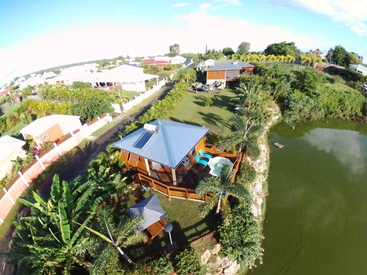 BUNGA-LODGE  Douville Esterno foto
